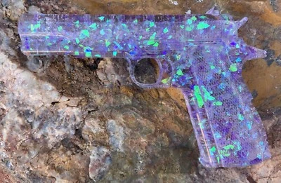 Pistola arte pistolas holográficas objetos de arte pistola brillante modelo pistola de resina regalo pistola de juego Foto 1 de 4