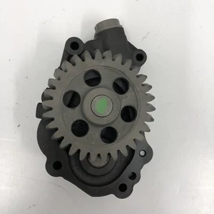 Genuine Iveco Oil Pump 504128373 fits New Holland  - Picture 1 of 2