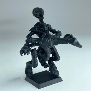 Tyranid Warrior Space Crusade Rogue Trader - Warhammer 40K Games Workshop C4911 - Picture 1 of 2