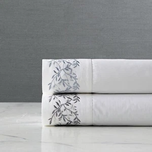 600 Thread Count Floral Vine Embroidered Sheet Set - Picture 1 of 2