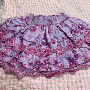 Love Shack ausgefallener Mädchen Blumen Rüschen gesmokter Rock Größe 4-5y - Bild 1 von 4