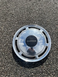 One factory 1986 to 1995 Chevy Caprice 9C1 police 15 inch hubcap wheel cover - Picture 1 of 24