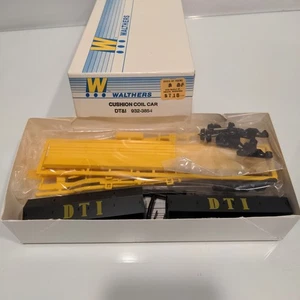 Walthers HO 932-385 Detroit Toledo Ironton DT&I 1337 Cushion Coil Car Kit - Bild 1 von 2