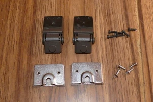 JVC JL-A20 Original Turntable Parts - Complete Pair Dust Cover Hinges - Picture 1 of 6