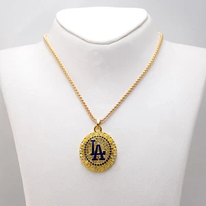 Collana con ciondolo 2024 L.A Dodgers WS - Foto 1 di 3