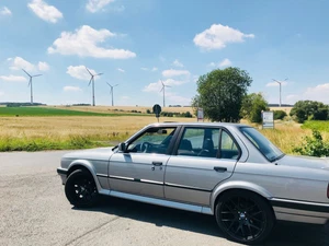 Auto - Bild 1 von 12