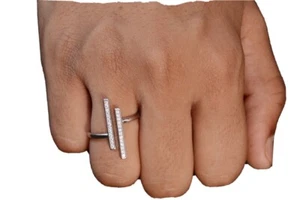 Solitaire Engagement Band Ring Simulated Diamond 925 Sterling Silver - Picture 1 of 5