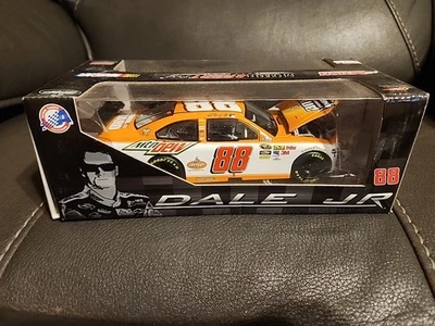  1/24 Action 2010 Dale Earnhardt Jr. #88 Amp Energy / Energy Juice L/E - Image 1 of 4