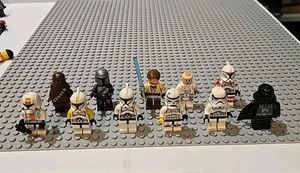 LEGO STAR WARS MINI FIGURE LOT OF 11 Minifigures - Vadar, Chewbacca, Troopers ++ - Picture 1 of 23