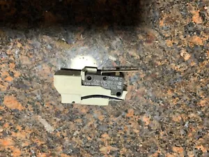 Interruptor de correa rota para secadora Samsung 3405-001077 con cubierta DC63-00919A envío rápido - Imagen 1 de 4