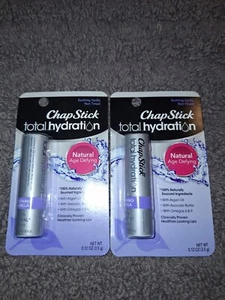 2er Pack ChapStick Total Hydration Soothing Vanilla Natural Age Defying Lip Balm - Bild 1 von 4