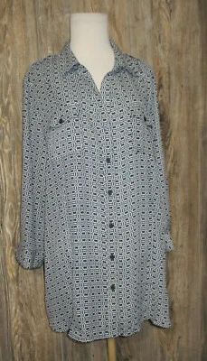 Blusa Dressbarn Nueva con Etiquetas Talla 2X Estampado Azul Marino y Blanco Abotonada Oficina Clásica Elegante Foto 1 de 4