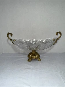 Vintage Glass Crystal Cut Bowl With Brass Handles & Pedestal Hollywood Regency - Imagen 1 de 10