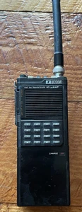 Transceptor de radioaficionado portátil ICOM IC-u2AT 2 metros - Imagen 1 de 11