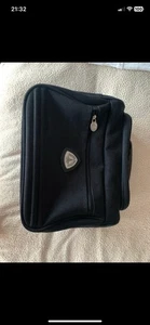 Globe Trotter Travel Bag Unisex With Luggage Strap - Picture 1 of 7