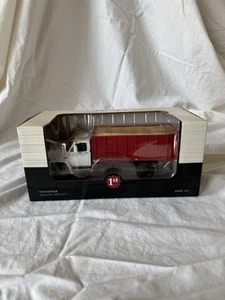 1970s GMC 6500 Grain Truck with Corn Load White and Red 1/34 Diecast Model by Fi - Picture 1 of 1