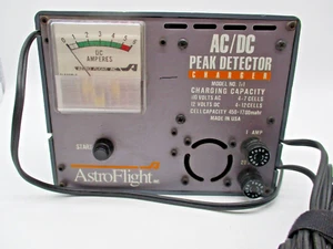 Astro Flight AC/DC Peak Detector Charger Model 111 12 VDC 110 AC 450-1700 - Picture 1 of 6