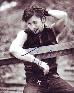 Jackson Rathbone Signed Autographed 8x10 Photograph - Picture 1 of 1