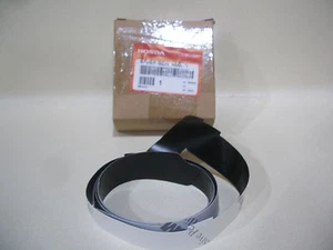 HONDA ACUERDO SEDÁN 03 04 05 06 07 MARCO PUERTA TRASERA CINTA INTERIOR LH PEGATINA OEM - Imagen 1 de 1