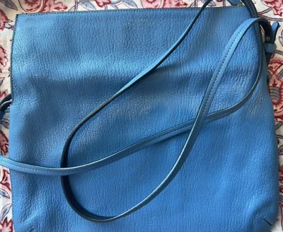 Smythson of Bond St Classic Cross Body/Shoulder Bag in Beautiful Blue Leather - Image 1 of 4