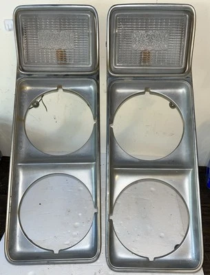 Biseles de faros derecho/izquierdo Mercury Montego 1974-1976 con luces de esquina OEM Foto 1 de 4