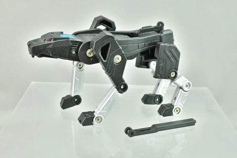 Transformers USB Ravage Cover