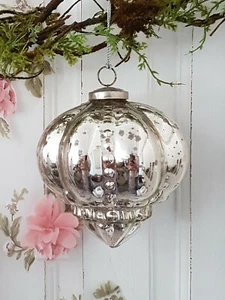 Große Dekokugel Kugel Bauernsilber Glas Zapfen bauchig silber 13 cm Durchmesser - Bild 1 von 1