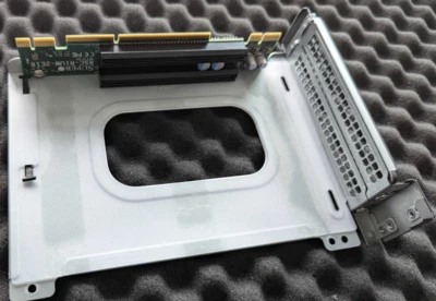 Tarjeta vertical Supermicro RSC-R1UW-2E16 1U 2x PCI-Express 3,0 x16 Rev 2,0 - Imagen 1 de 3