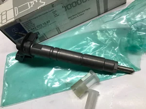 A6420701587 0445115062 0986435398 INIETTORE MERCEDES SPRINTER CDI WDB 906 NEW OE - Picture 1 of 3