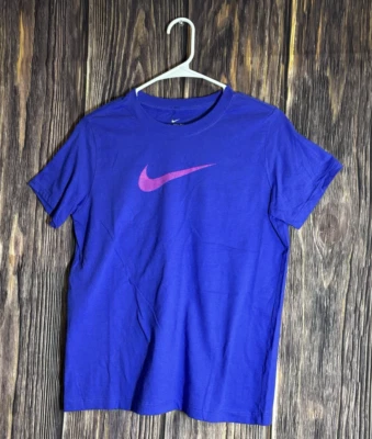 Nike Tee Boys Short Sleeve Cotton Shirt Blue with Front Logo Size XL NWT DR0804 - Image 1 of 4