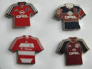 BAYERN MÜNCHEN - Trikots - 4 Pins. - Bild 1 von 3