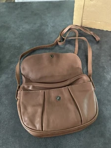 Enny Damen Umhängetasche Made in Italy Vintage Leder - Bild 1 von 13