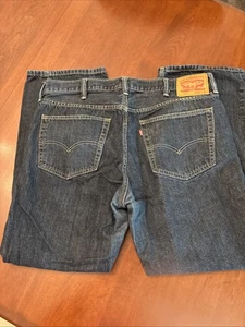Jeans Levi's 559 para hombre 38x32 azul calce relajado pierna recta lavado oscuro denim - Imagen 1 de 6