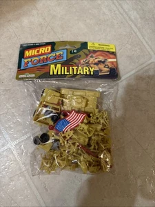 Micro Force Military Tan Plastic Army Men 1/72 Scale Toy Soldiers - 1997 - Bild 1 von 13