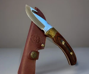 Master Cutlery Gut Hook_ Near Mint Condition_ With Original Sheath - Picture 1 of 11