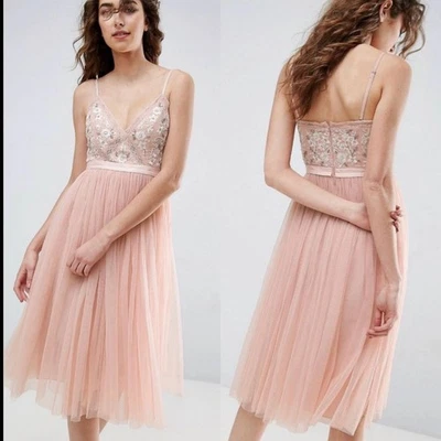 Vestido Midi Agulha e Linha Rosa Decote V Floral Bordado Tule TAMANHO 6 - Imagem 1 de 4