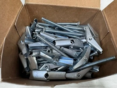 39 Piezas Nuevo Perno de Palanca de Resorte con Tuercas de Ala 1/4" x 4" - Nuevo Stock Antiguo - ¡Hecho en Corea! Foto 1 de 3