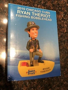 2010 Chicago Cubs Ryan Theriot Wrigley Juicy Fruit Bobblehead Fisherman BDA - Picture 1 of 5