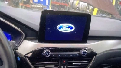 Info-GPS-TV Screen Front 8.0" Screen ID LJ6T-18B955-FD Fits 21 ESCAPE 934186 - Image 1 of 4