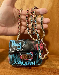 ECHT BAN FOREVER MINI BUNTE GRAFFITI SCHWARZ LEDER CROSSBODY TASCHE HANDTASCHE - Bild 1 von 7