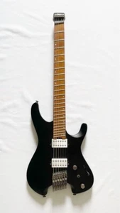 Ibanez QX52 BKF Black Headless Humbucker Metal djent Ichika 2021 Guitar Japan - Picture 1 of 5
