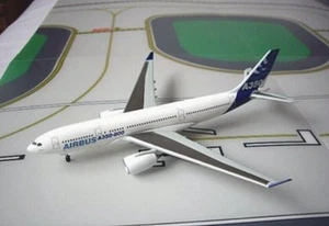 1:400 Dragon Wings Airbus Industries Airbus A350-800 Ultra Rare Limited Edition. - Picture 1 of 6