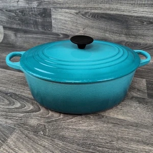 Le Creuset 29 Lidded Two-Tone Teal Cast Iron Oval Casserole Dutch Oven Dish 28cm - Picture 1 of 15