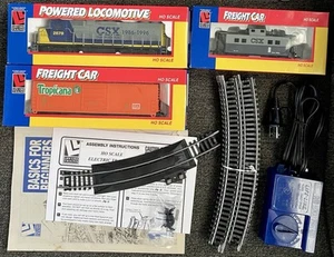 LIFE-LIKE TRAINS Powered Locomotive (1986-1996) HO Scale CSX 2678 LOT Tropicana - Picture 1 of 10