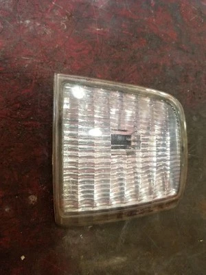 Marcador lateral de esquina/luz de estacionamiento para camioneta Ford F250 92-97 507670 Foto 1 de 2