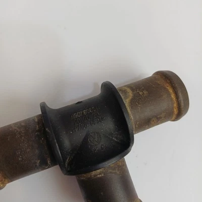 Conector de manguera de montaje en T Volkswagen EuroVan 1992-2003 N90760601 Foto 1 de 4