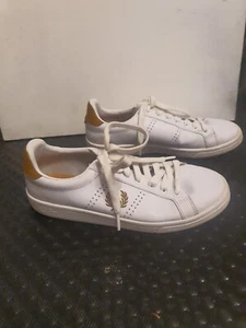 Fred Perry Shoes Womens AU 8.5 Leather Low Top Sneaker 25622524 Logo Casual B15 - Picture 1 of 9