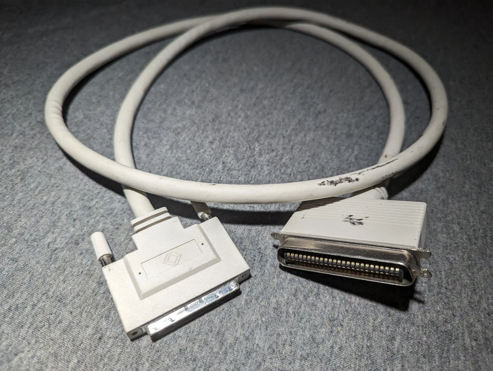 EVMS9-0005 Black Box SCSI I/III Cable Centronics Male SCSI MD-68 Male SCSI 5ft - Image 1 of 1