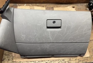 Handschuhfach VW Golf IV 4 Grau - Bild 1 von 5