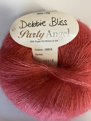 Debbie Bliss Fiesta Ángel Mohair y Seda 1 Bola Color 15516 Coral Dorado: 220 Yardas Foto 1 de 4